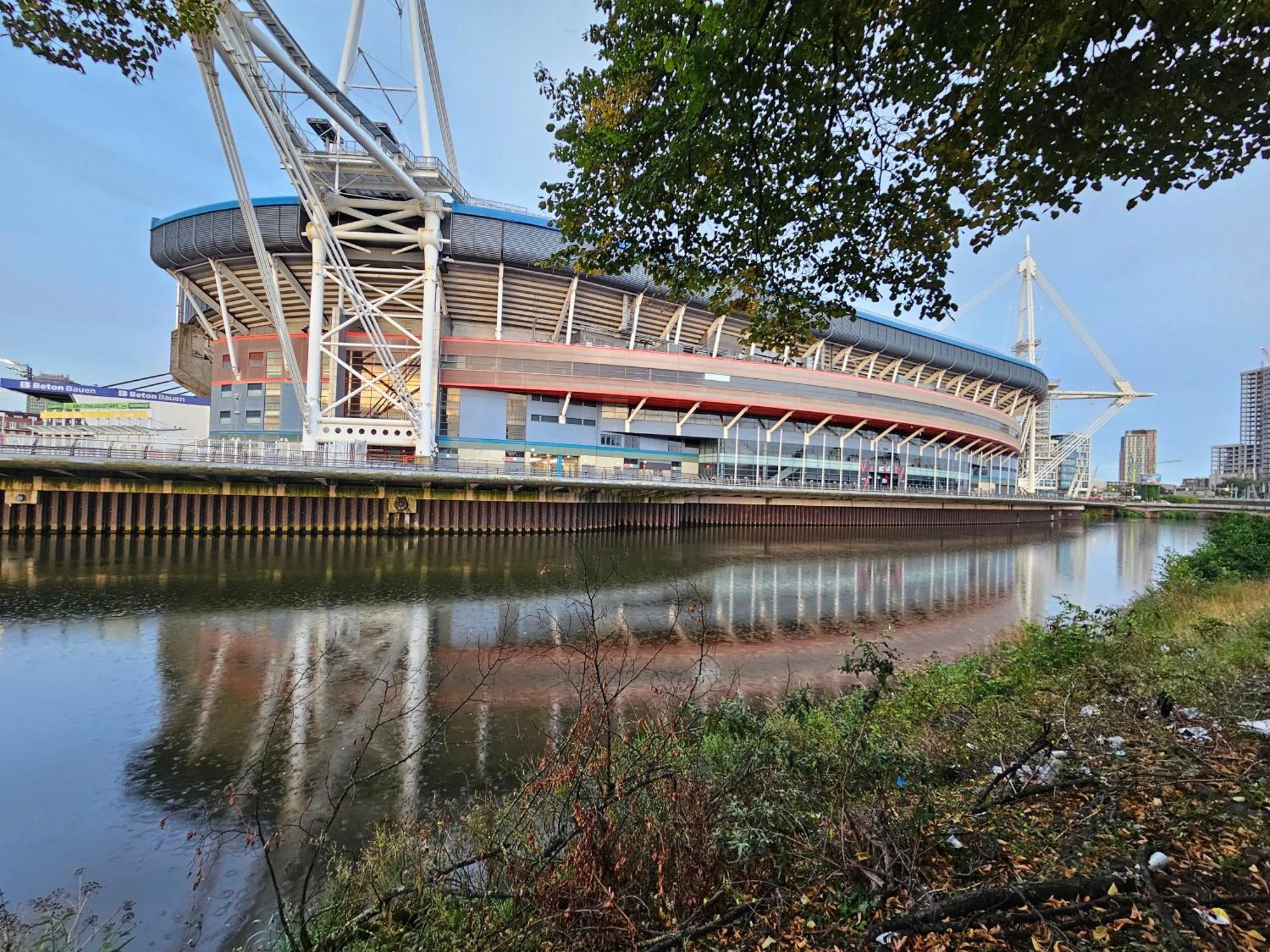 Millennium Stadium Window View! Cardiff Ngoại thất bức ảnh
